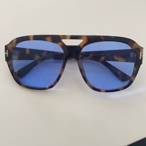 Tom Ford oversized blue tint aviators